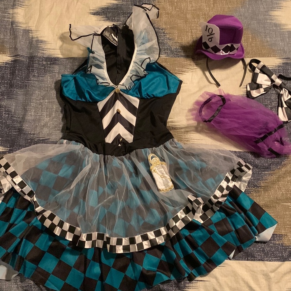 NIP Halloween Mad Hatter Ladies Adult Costume M/L - Picture 2 of 8